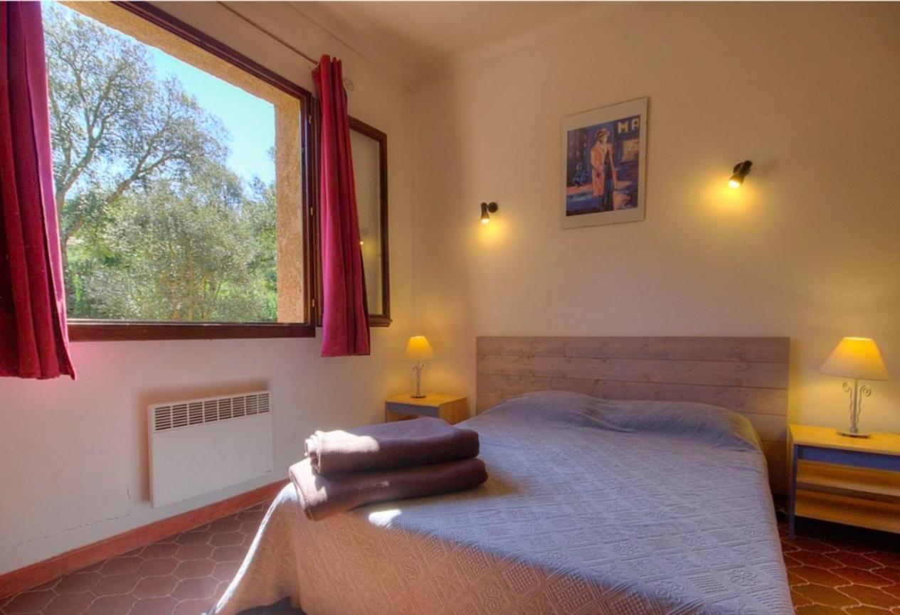 Gites Carbuccia En Corse Avec Piscine Chauffee Exterior foto